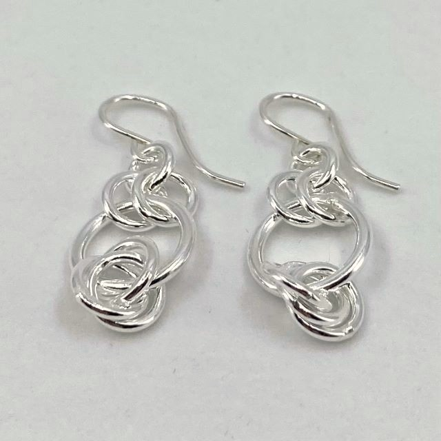 Share Earrings